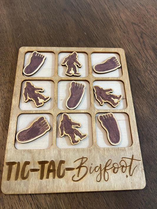Wooden TicTacToe - Free Rein on Main